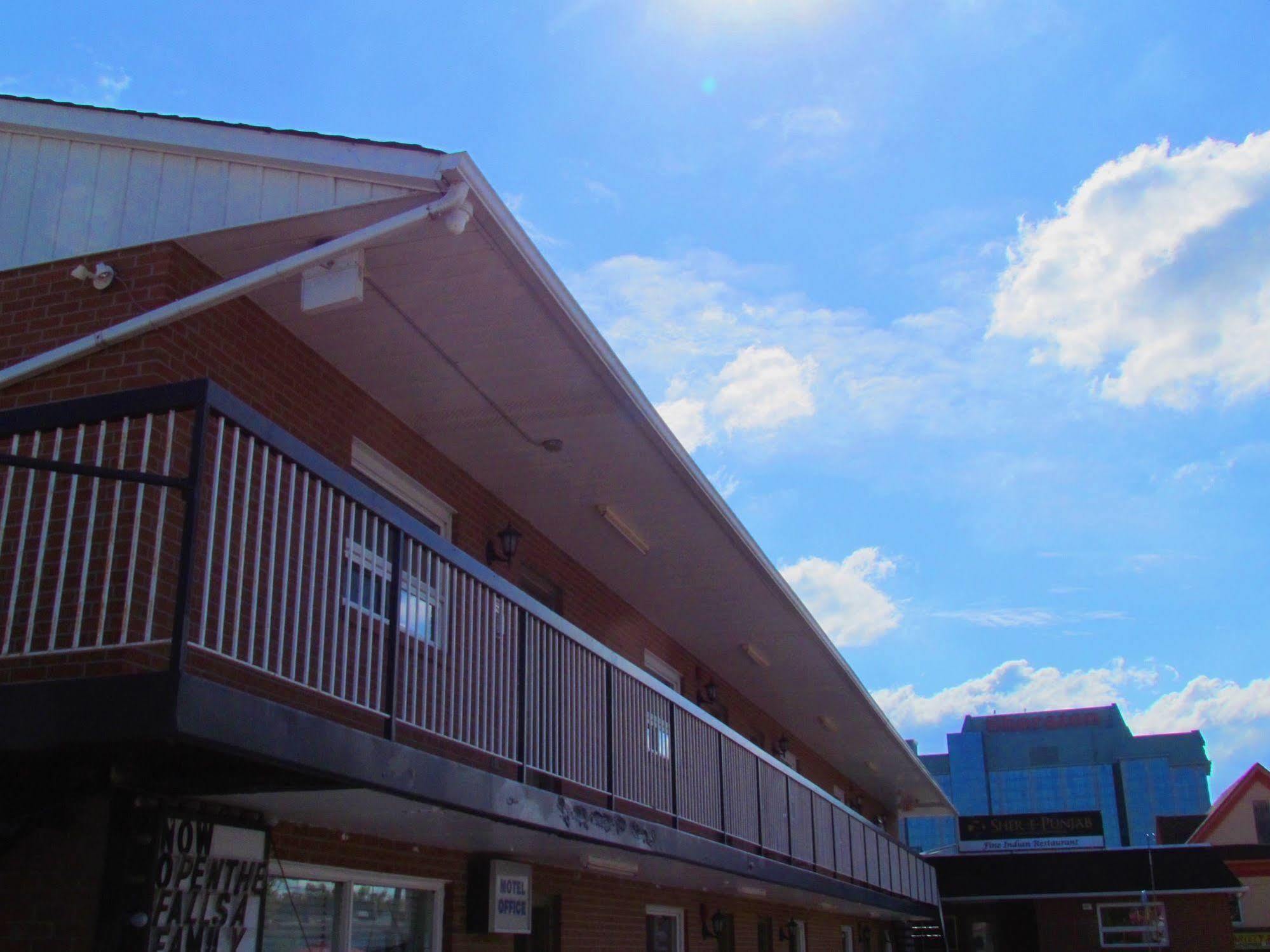 The Falls Family Lodge Niagara Falls Exterior foto
